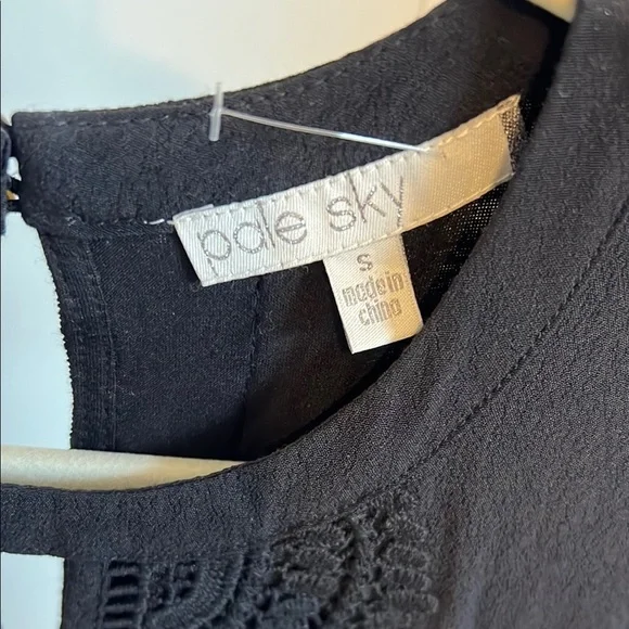 Black Embellished Sleeveless Blouse - Picture 2 of 4